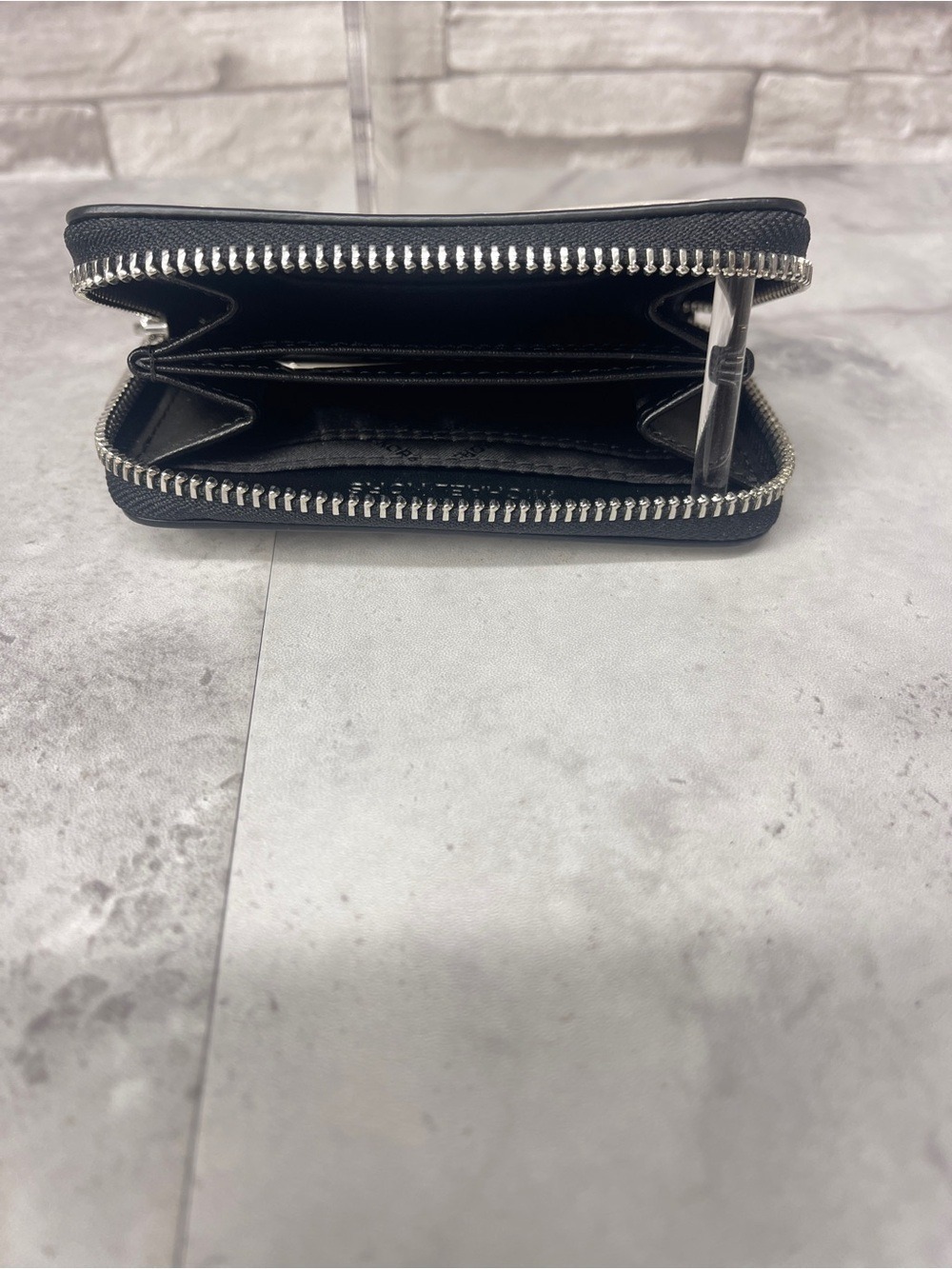 Michael Kors Straw Tech Crossbody Bag Black White Gray Ombré & Matching Wallet - Picture 12 of 12